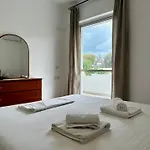 Central, Sunny & Spacious In Town - El Greco No 1 *