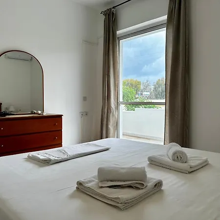 Central, Sunny & Spacious Apartment, In Kos, 