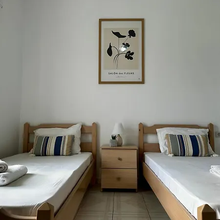 Central, Sunny & Spacious Apartment, In Kos, 