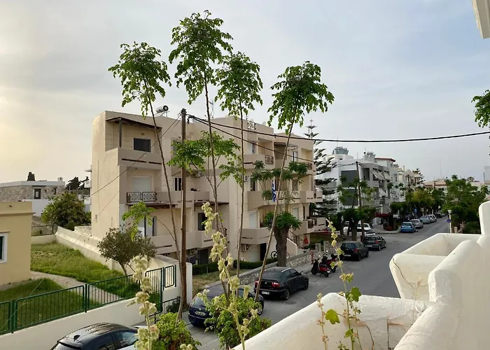 דירה Central, Sunny & Spacious In - No 1